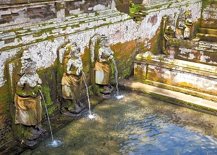 Fantastic Deluxe Double Near Ubud Palace Residence
